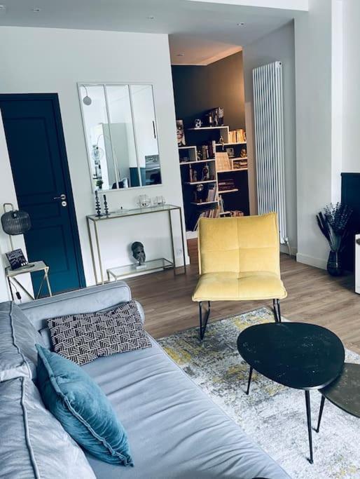 Luxueux Appartement, Carre D'or, Square Mozart Appartamento